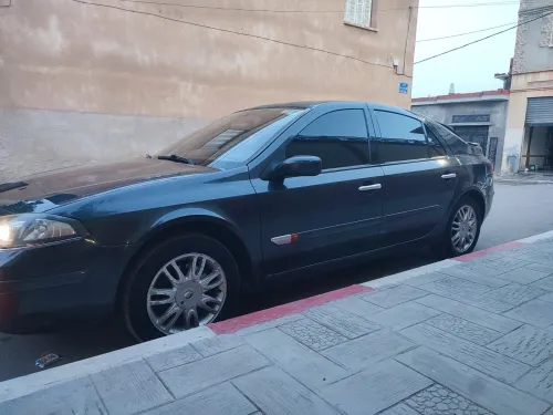 Renault Laguna 2 2001 Initial paris