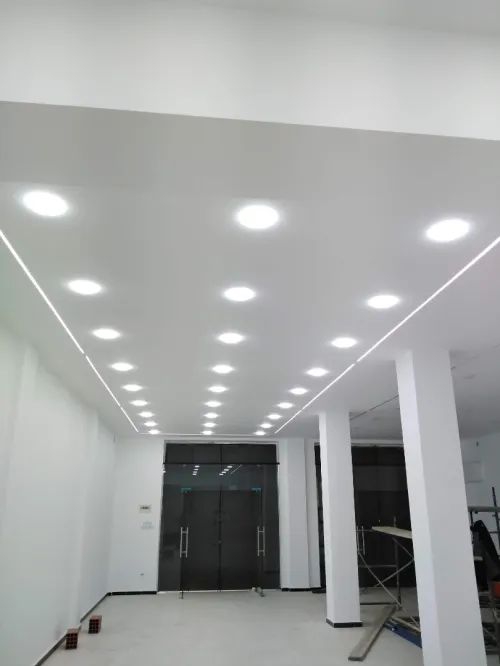 Installation informatique et camira et électricité bâtiment