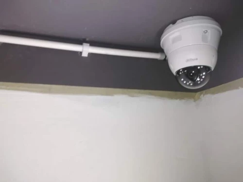 Installation informatique et camira et électricité bâtiment