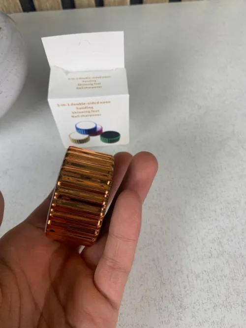 Épilateur Nano-Verre 2-en-1  Élimination des Poils et Peau Morte