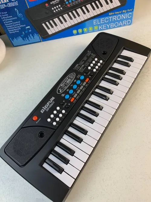 Piano Musical Éducatif pour Enfants  37 Touches + Micro