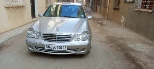 Mercedes Classe C 2005 AVANTGARDE