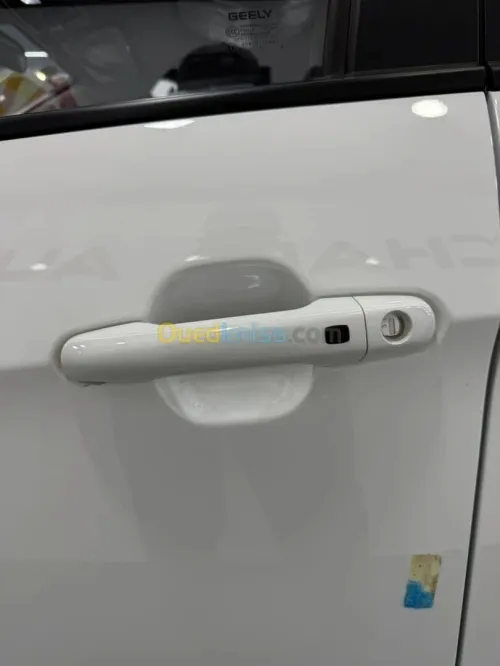 Livan X3 Pro  2025 Boite automatique avec toit