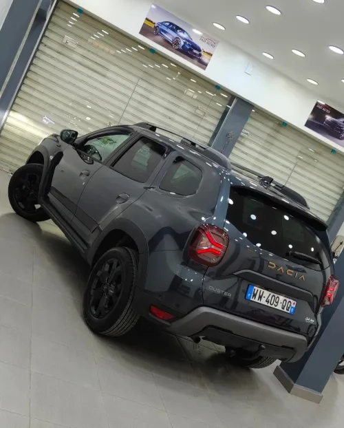 Dacia Duster 2023 Chanel gold