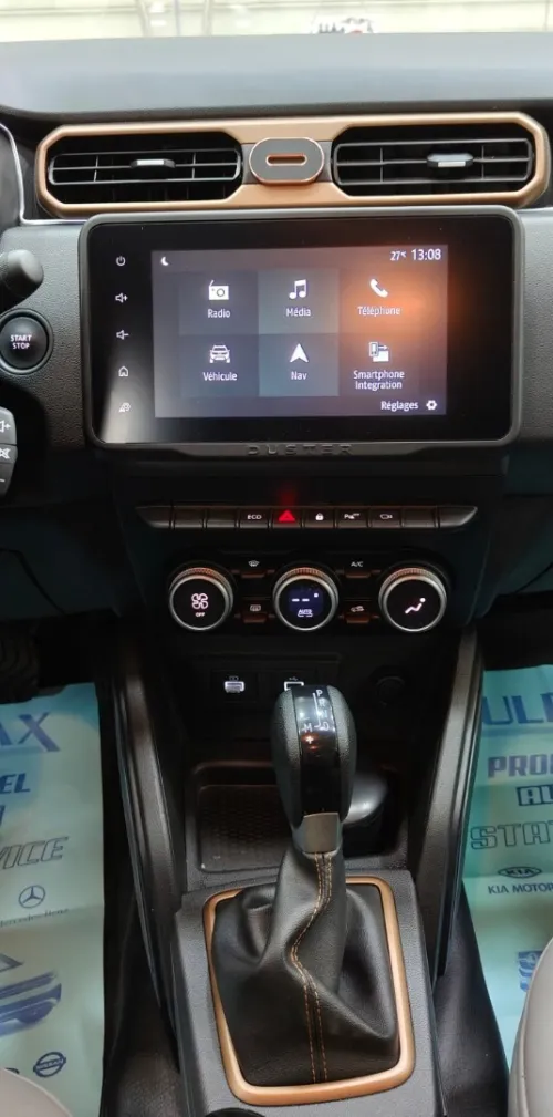 Dacia Duster 2023 Chanel gold