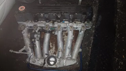 كلاص مرسيدس E300 culasse Mercedes E300 
