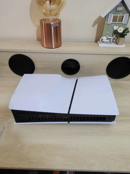 Console PlayStation 5 - Edition Standard (VERSION DISC DVD) (Modèle Slim) CFI-2016