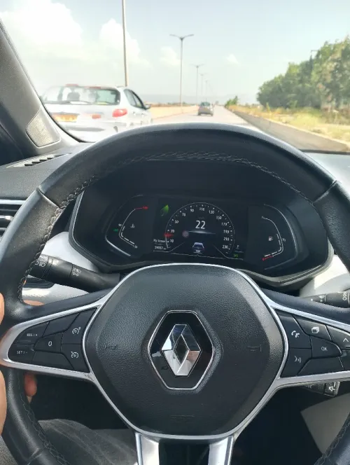 Renault Clio5 2022 انتونس