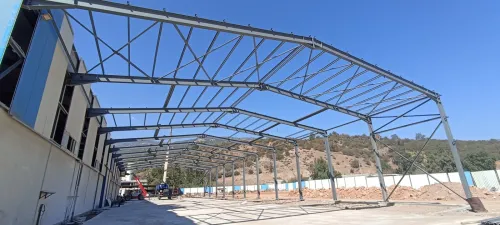 conception et réalisation des Hangars en charpente métallique  هياكل معدنية (مستودعات هنقارات) 