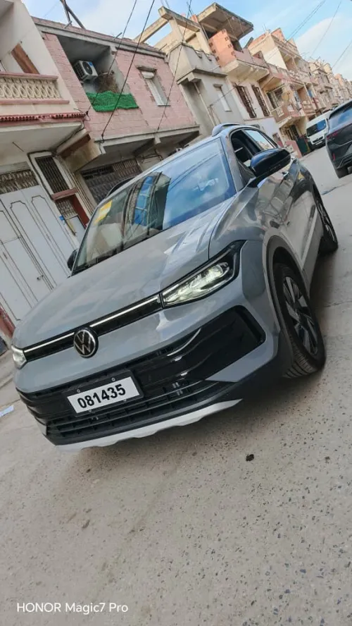 Volkswagen Tahru 2025 XR BLACK