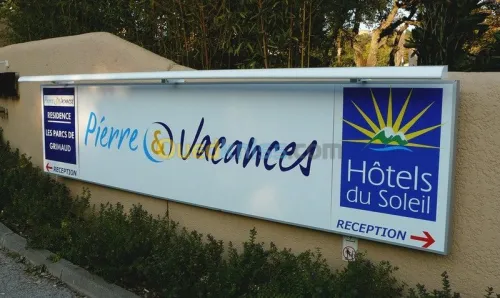 Réalisation pose panneaux Pancartes