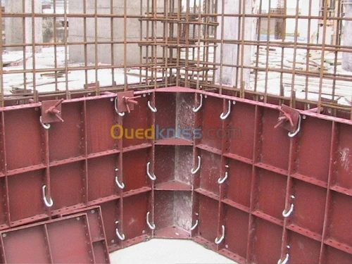 Coffrages métalliques modulaires