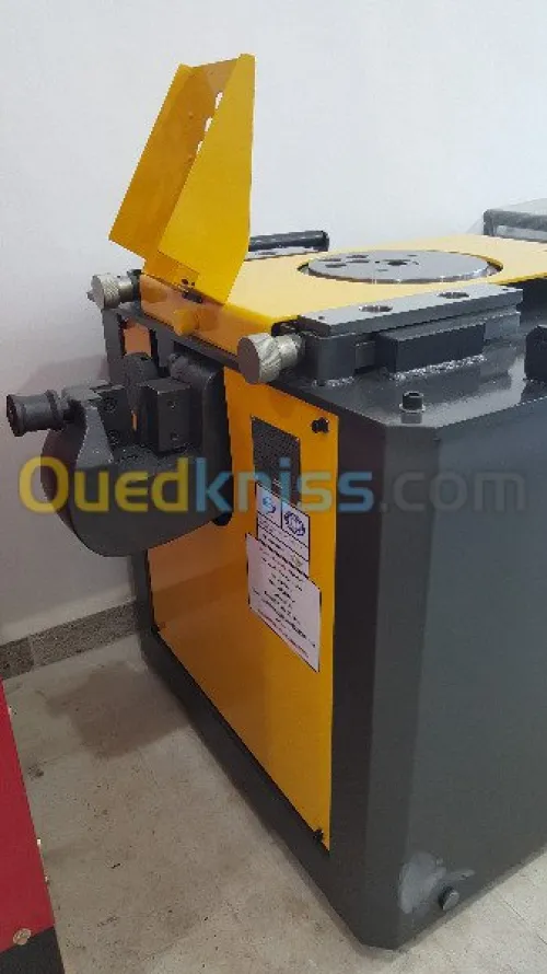 Coudeuse  & Cisaille Combinée GQW30/25