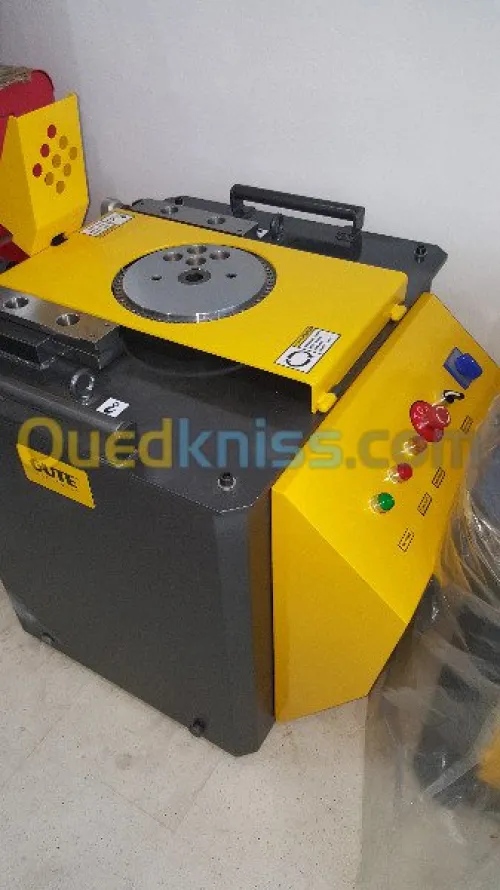 Coudeuse  & Cisaille Combinée GQW30/25