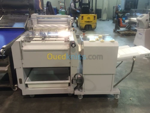 MACHINE A CROISSANTS AFRIMAT 3000