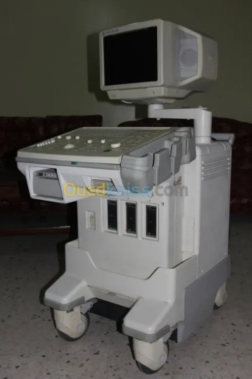 ECHO- TOSHIBA SONOLAYER et LOGIQ 400MD