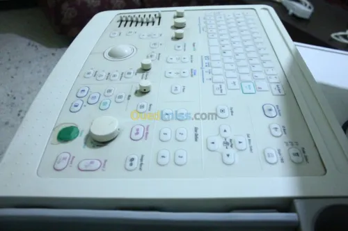 ECHO- TOSHIBA SONOLAYER et LOGIQ 400MD