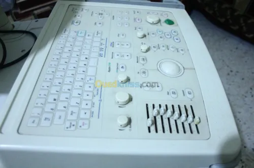 ECHO- TOSHIBA SONOLAYER et LOGIQ 400MD