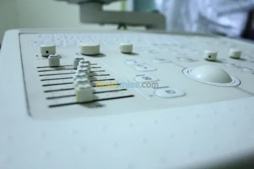 ECHO- TOSHIBA SONOLAYER et LOGIQ 400MD