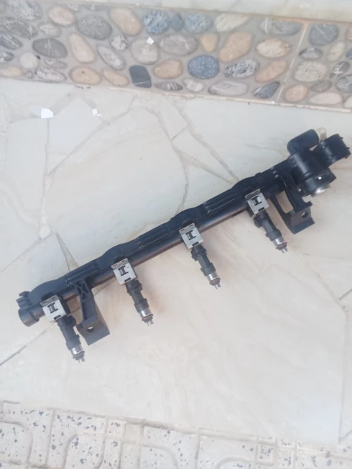 Rampe et injecteur ford 1.6 ecoboost 