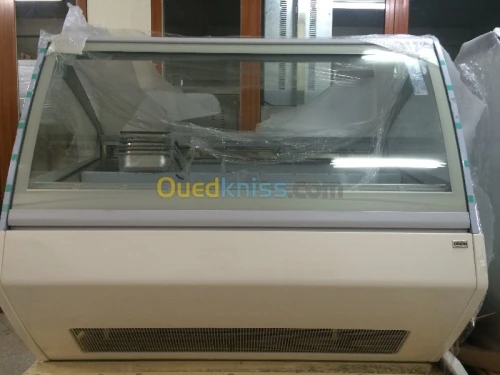 VITRINES POUR CREMES GLACEES