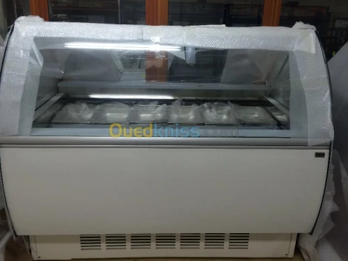 VITRINES POUR CREMES GLACEES