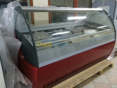 VITRINES POUR CREMES GLACEES