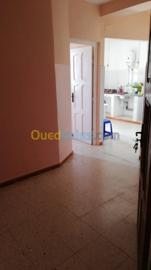 Location Appartement F2 Annaba Chetaibi