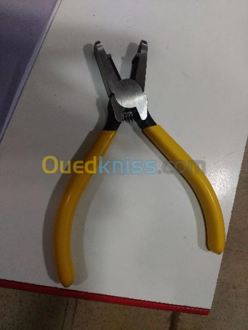 PINCE TELEPHONE A SERTIR CONNECTEUR