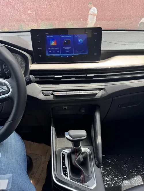 Livan X3 Pro  2026 Automatique (Avec toi ouvrant )