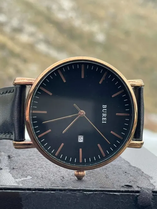 Montre classique pour homme