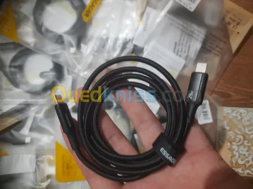 Cable iphon essager 29w et toocki 2.4A