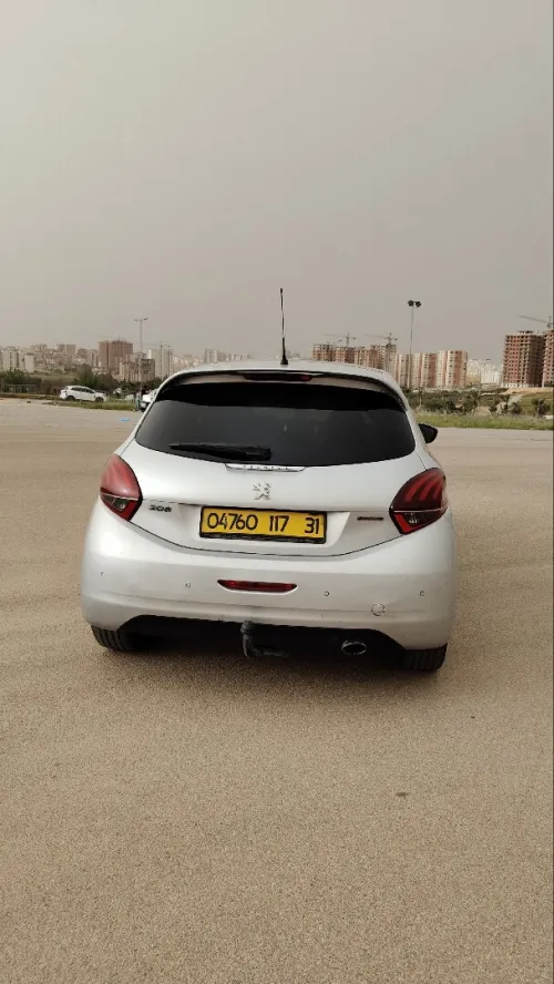 Peugeot 208 2017 GT Line