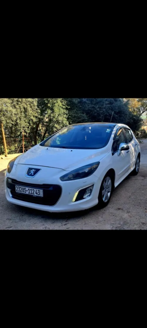Peugeot 308 2012 Alure+