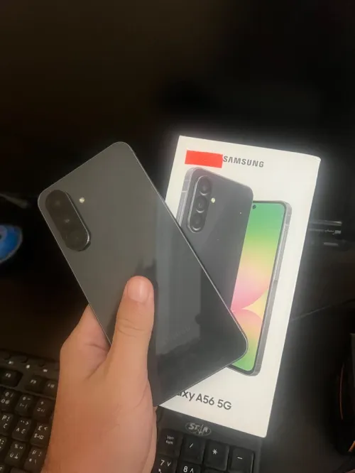 Samsunge A 56