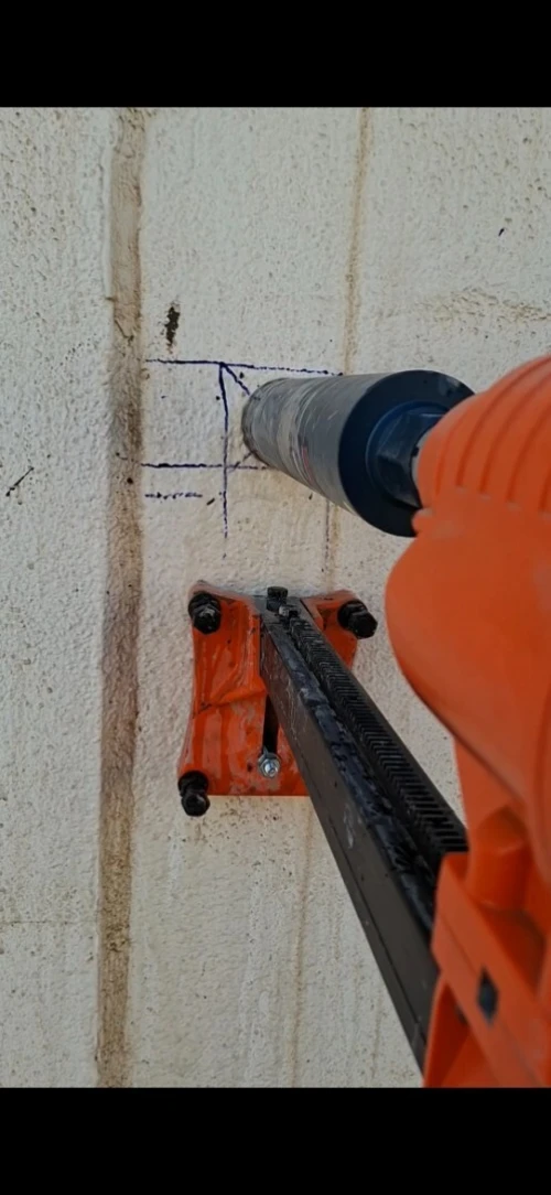 LABORATOIRE DE CONTROLE BETON & D'EXPERTISE GEOTECHNIQUE ET HYDRAULIQUE