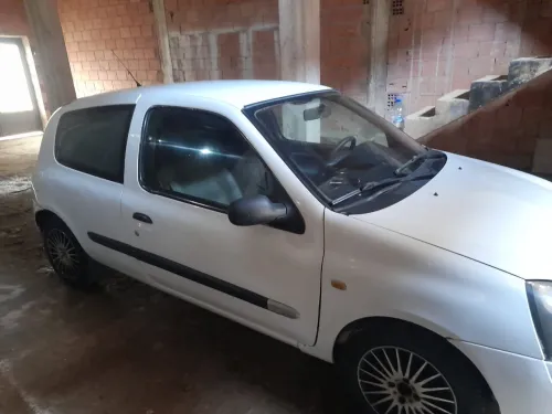 Renault Clio 2 2002 Extreme