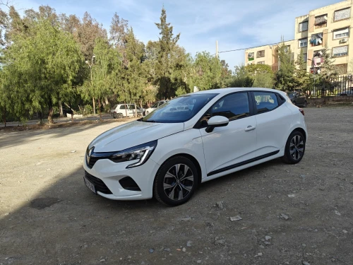 Renault Clio 5 Etech 2022 
