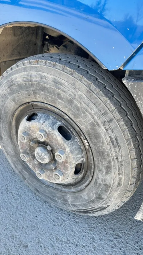 Hino 300 