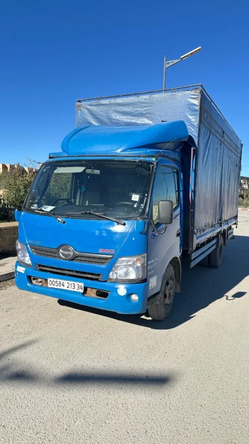 Hino 300 