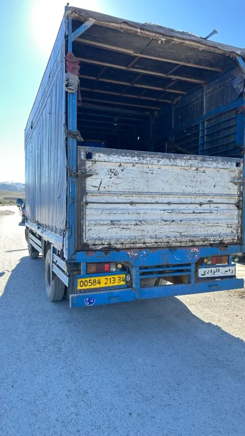 Hino 300 