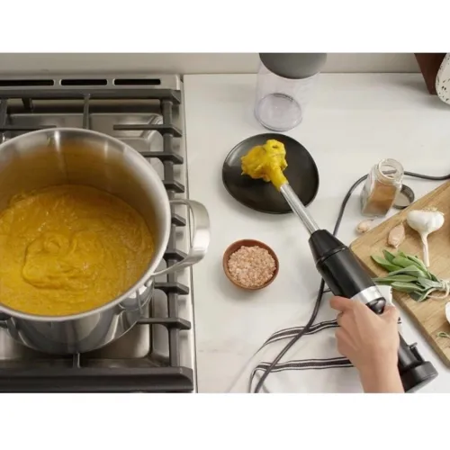 Kitchen Aid Bras Mixeur Compact Avec Fil, 180 W, Capacité: 1L + 3 Accessoires - 5KHBV83EBM