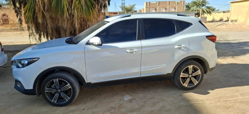 MG ZS 2024 لاتوت