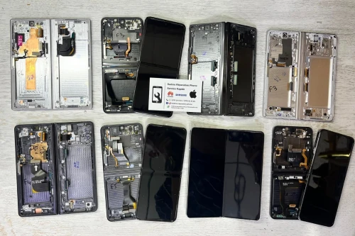 Afficheur samsung z fold / z flippe. 