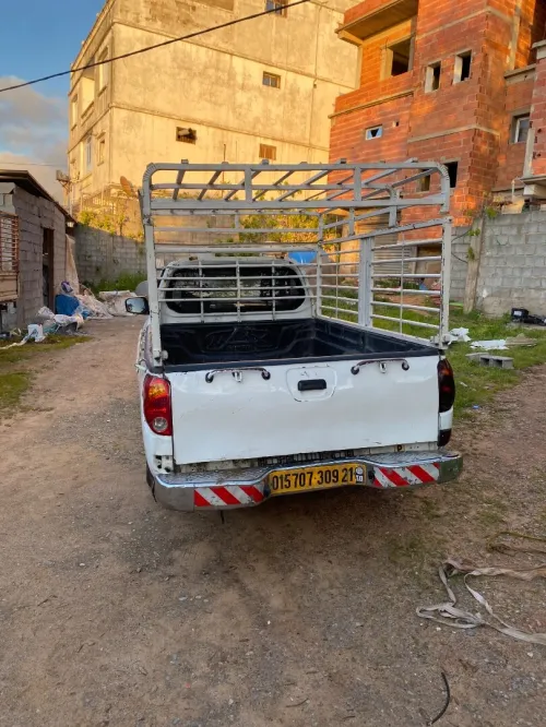 Mitsubishi L200 2009 L200