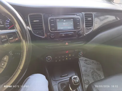 Kia Carens 2019 Premium