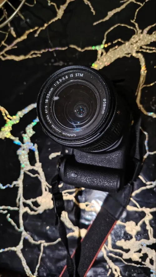 Camera conon 750d
