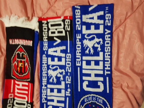 Sport scarf