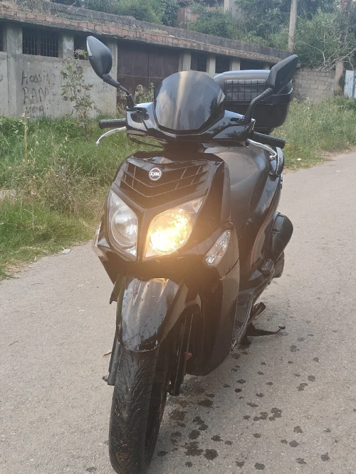 Sym Hd2 