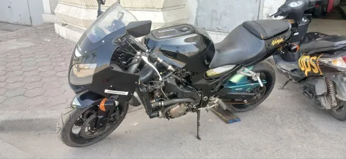 Kawazaki Zx12r ninja 2001